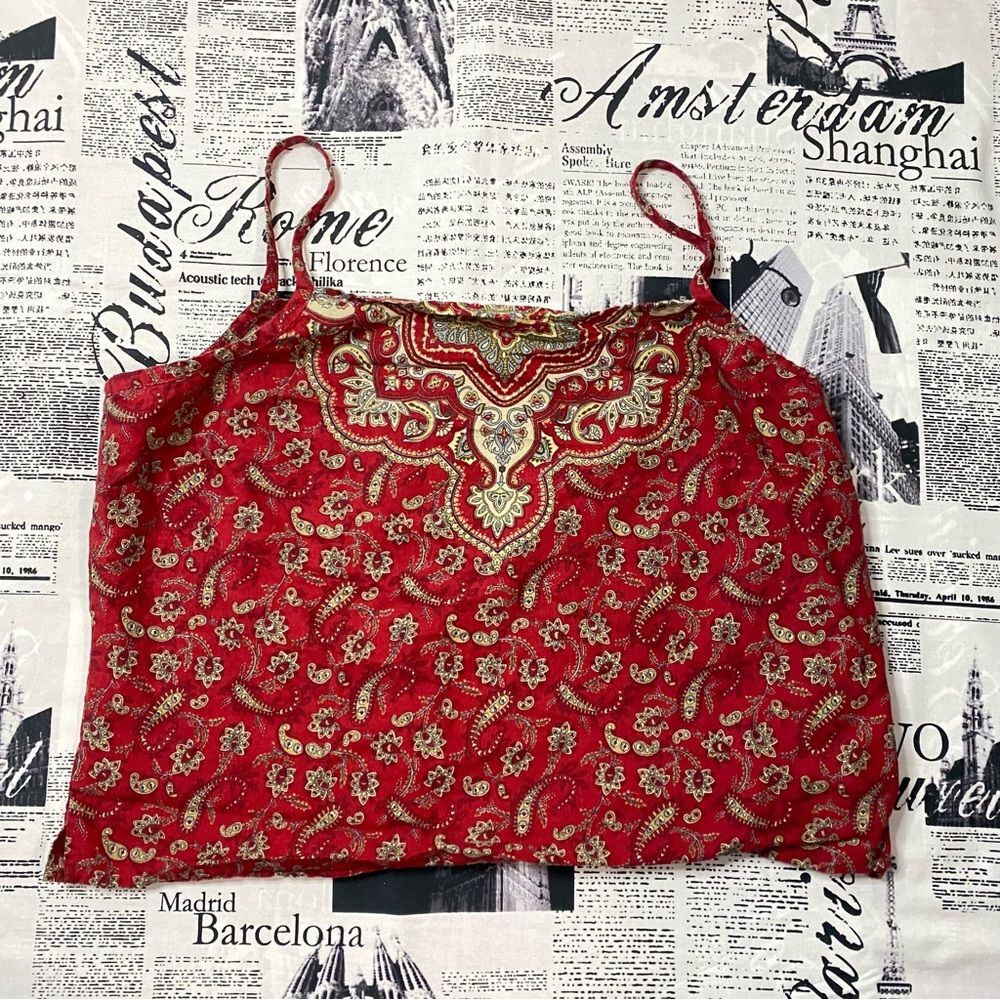 Liz Claiborne Lizsport y2k 2000s red paisley print slit tank top hippy boxy fit